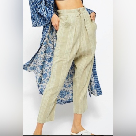 Free People Pants - Free People Semi Sweet Cropped Pants Sage Green Size XS